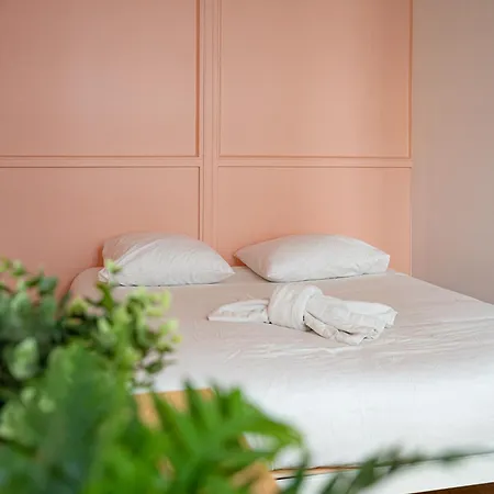 2 Pieces, Acces Rapide Paris Apartament *