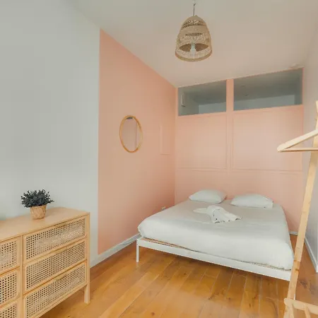 2 Pieces, Acces Rapide Paris Apartament *